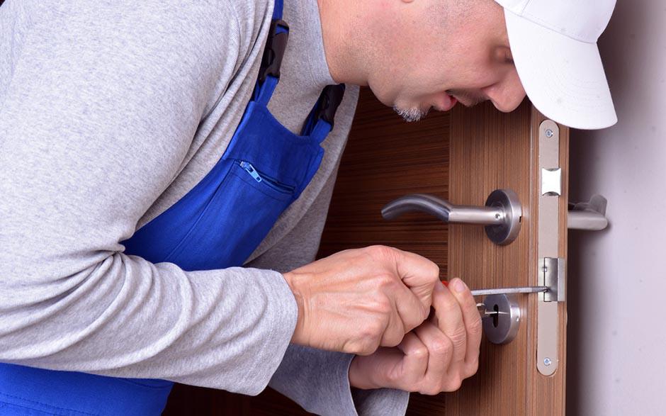 artisan serrurier tarif Cergy